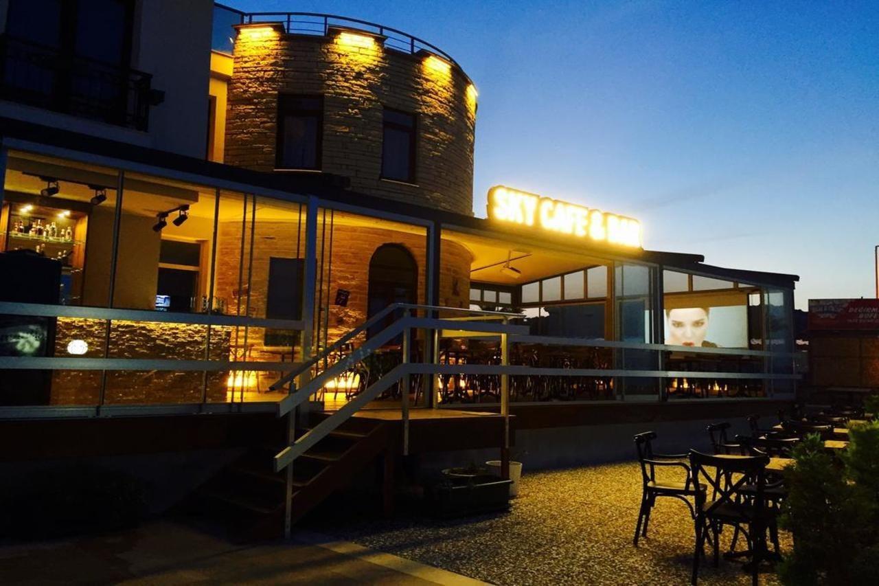 Nemrut Bay Otel Yenifoca Zewnętrze zdjęcie