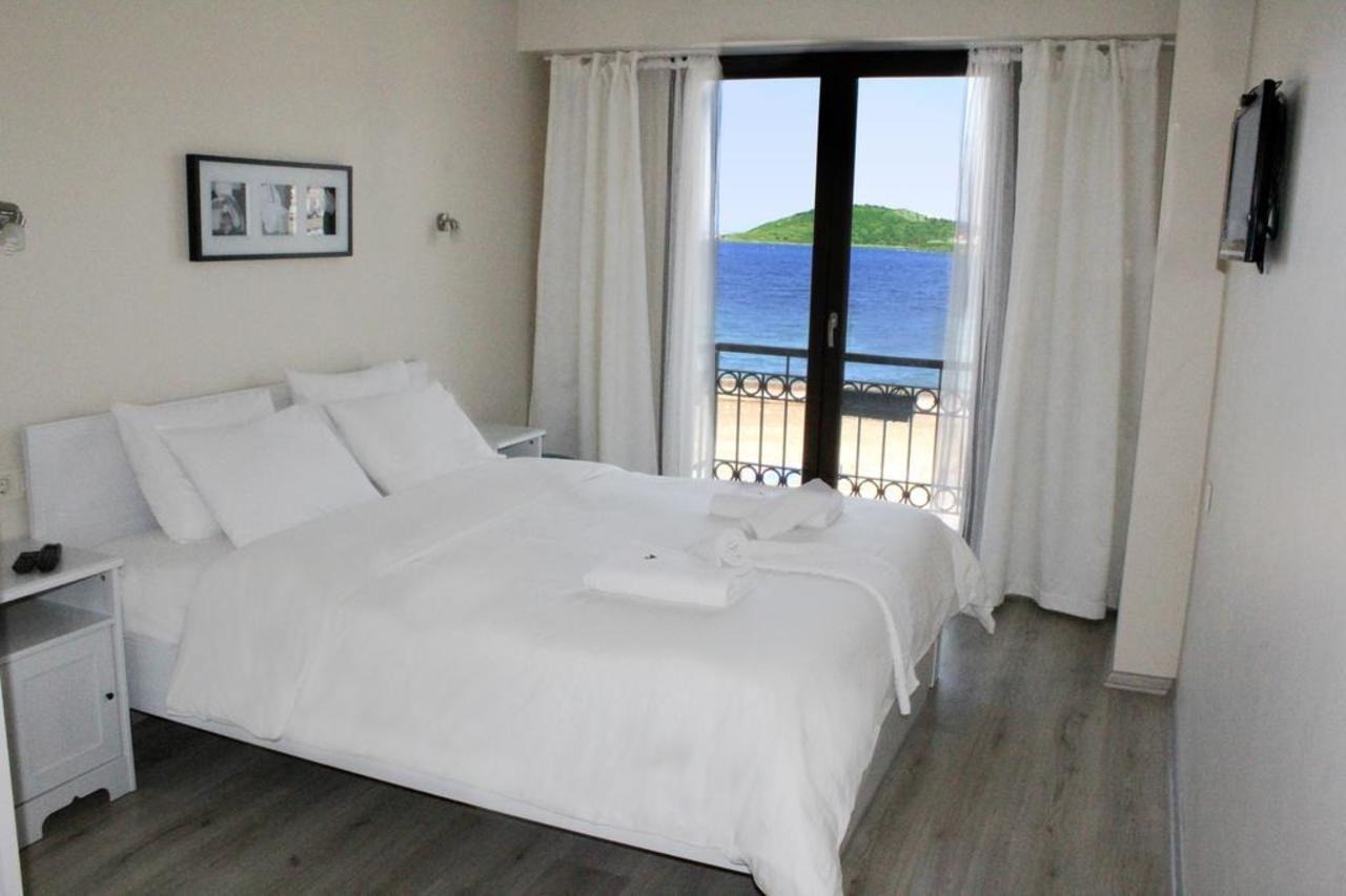 Nemrut Bay Otel Yenifoca Zewnętrze zdjęcie