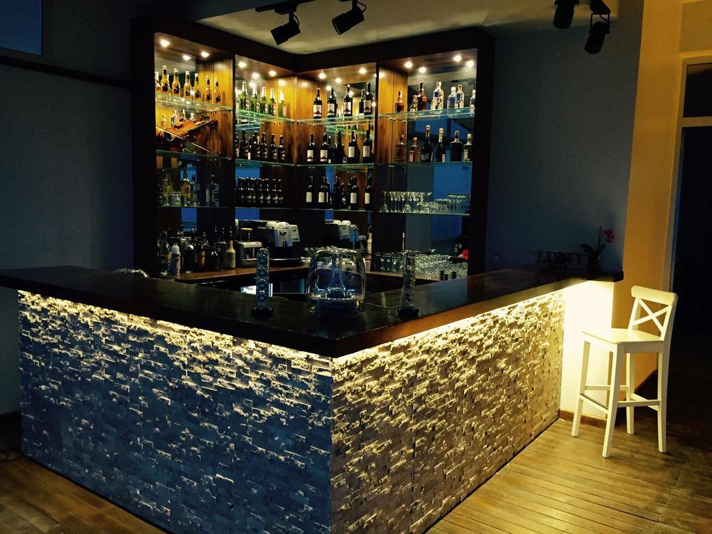 Nemrut Bay Otel Yenifoca Zewnętrze zdjęcie